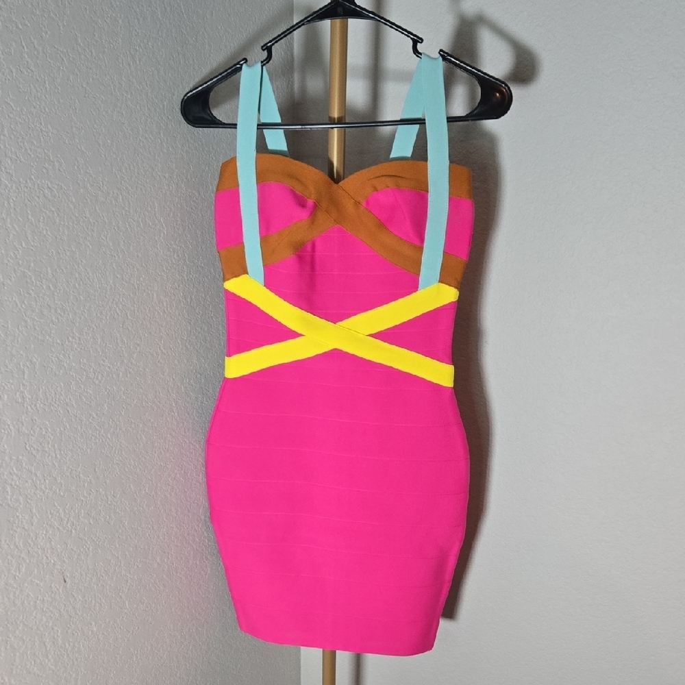 Colorful Bandage Dress - Picture 3 of 4